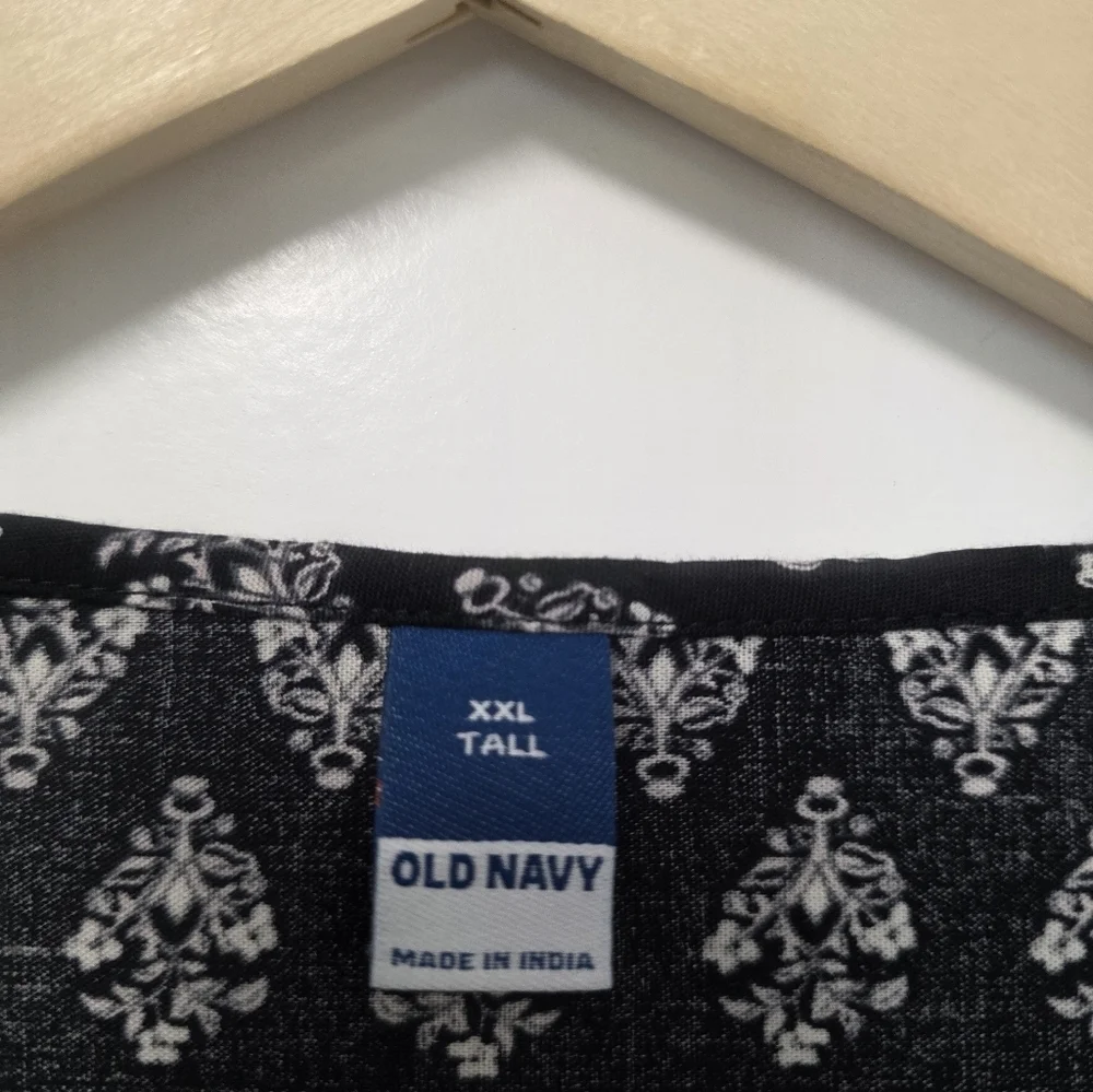Old Navy chic floral